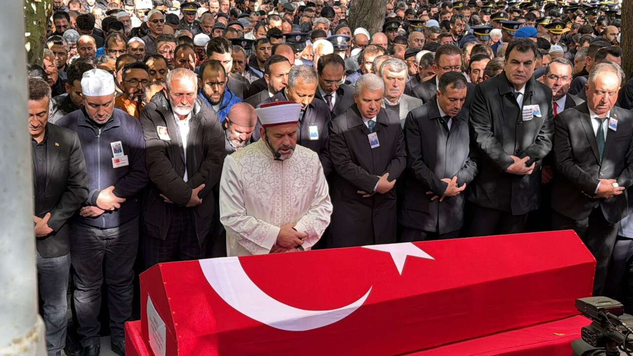 Konya’da şehit eşinden Ahmet Yasir Kuyucu’ya yürek yakan veda 26